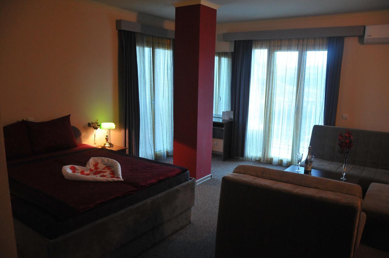 Hotel Vidikovac Ni Eksteriør bilde