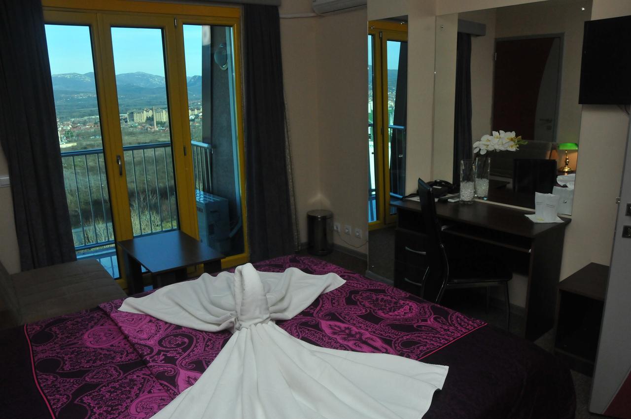 Hotel Vidikovac Ni Eksteriør bilde
